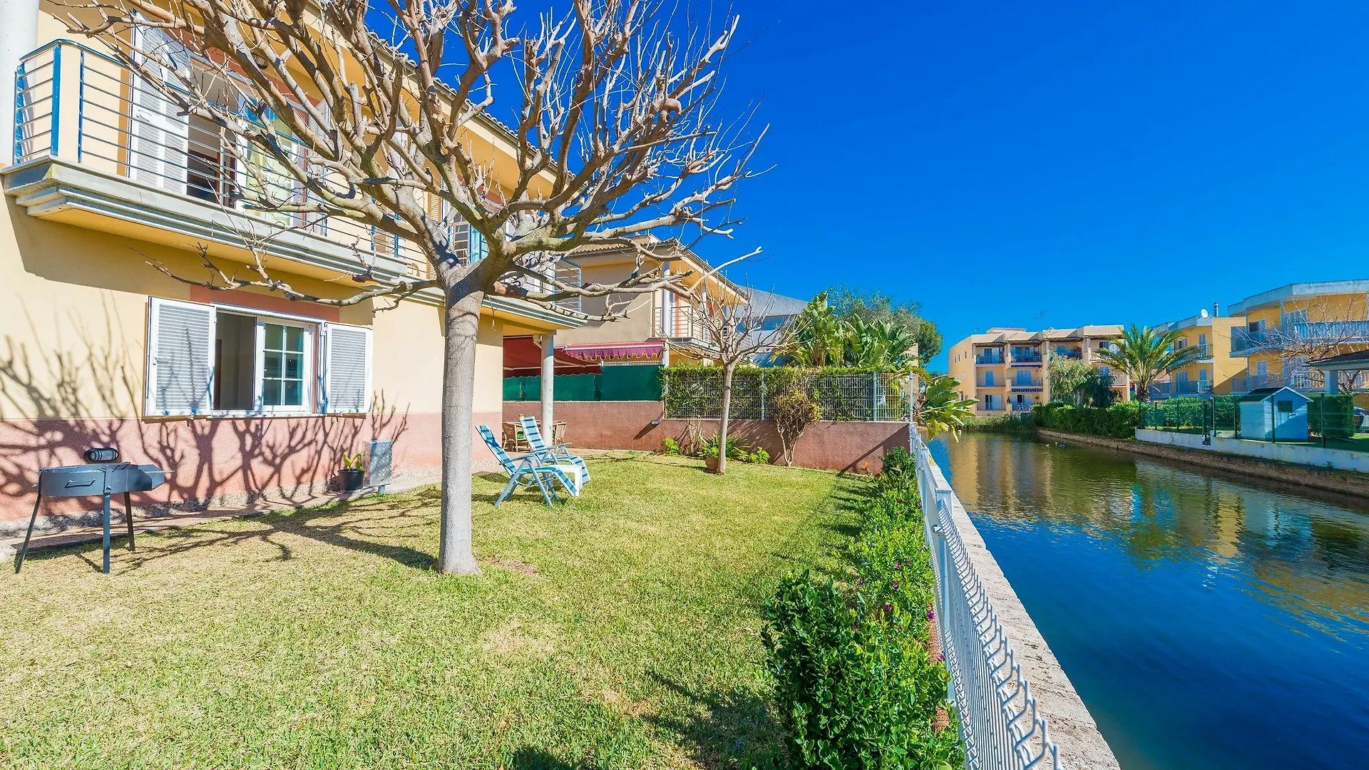 Villa Rosa Port de Alcudia  Spain